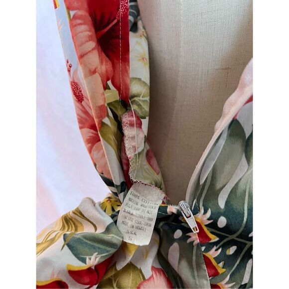 Vintage 90s Hilo Hattie Hawaiian Dress - Picture 7 of 7
